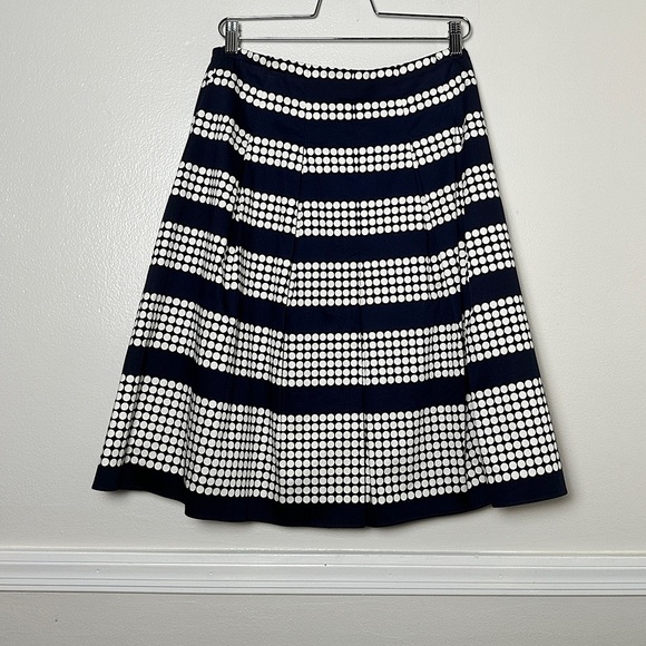 Talbots Woman Navy & White Polka Dot Pleated Skirt Stretch Cotton A-Line 16WP - Picture 15 of 15